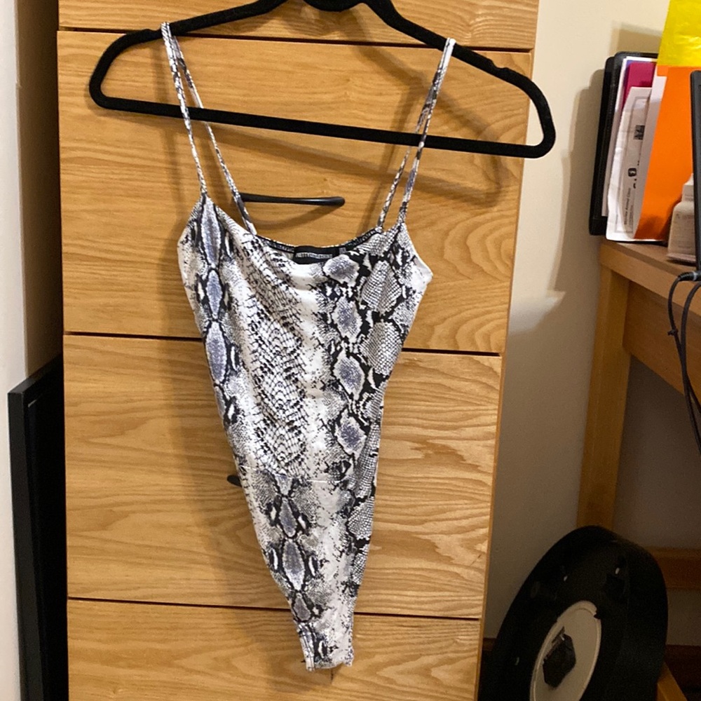 Bodysuit - Picture 2 of 5